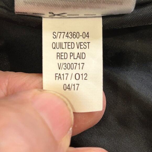 Old Navy Women’s Red Plaid Quilted Vest Size M - #M1385 - Picture 7 of 7